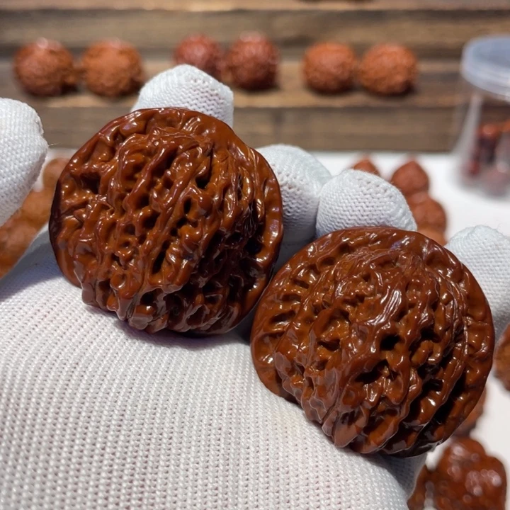 文玩核桃吊坠田*四座楼500.01.43