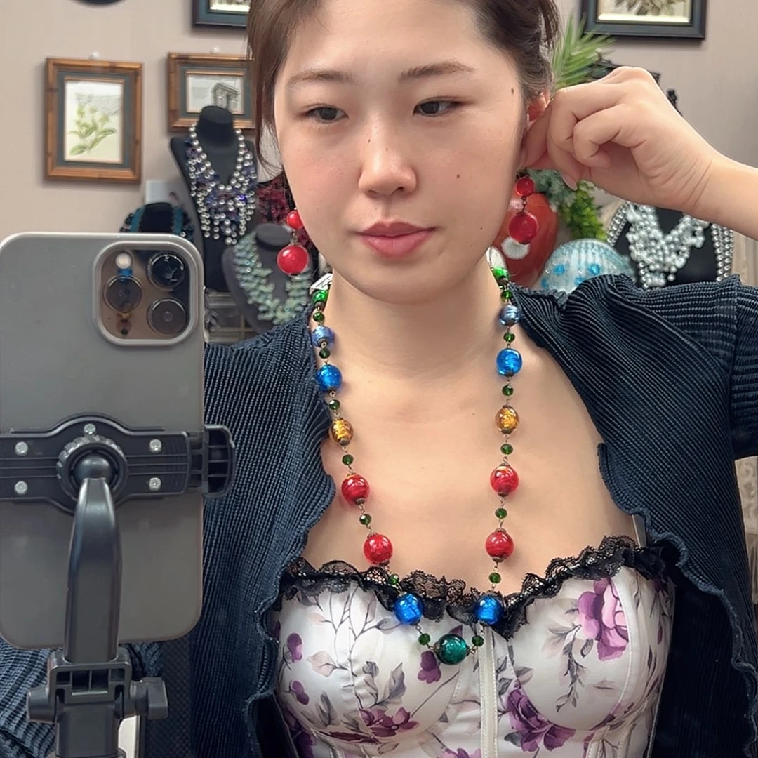 幽***幽玻璃颈饰编号269 一套