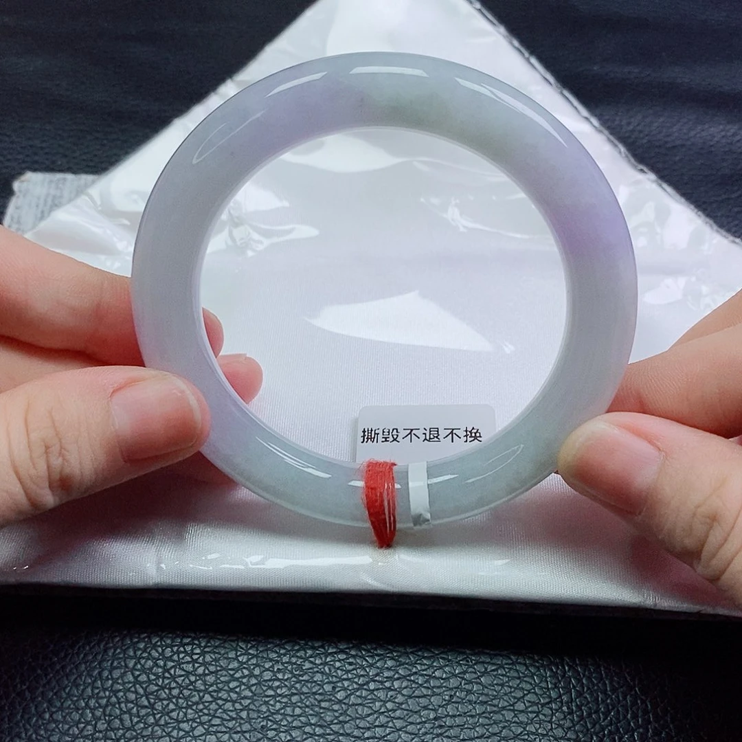 翡翠手镯未镶嵌圆条紫罗兰飘乌鸡