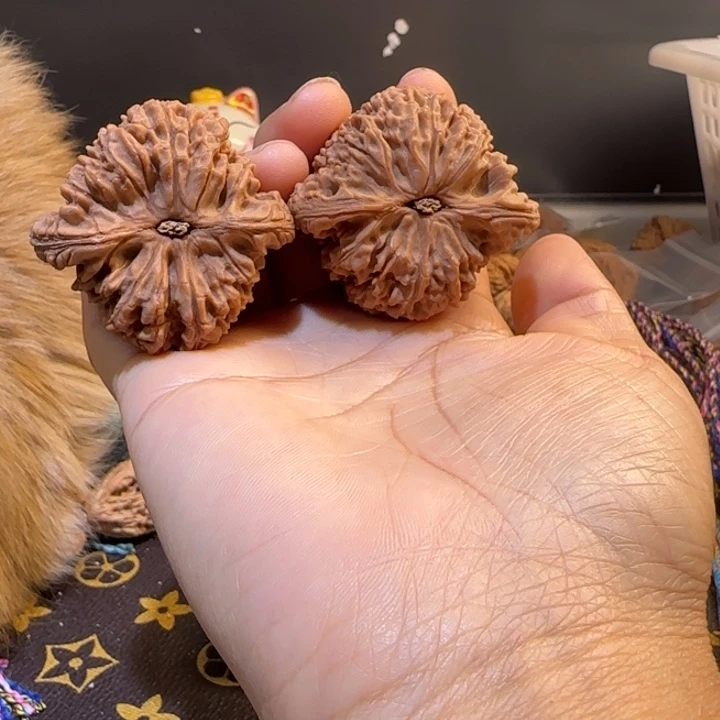 ****好桃核吊坠核桃核桃