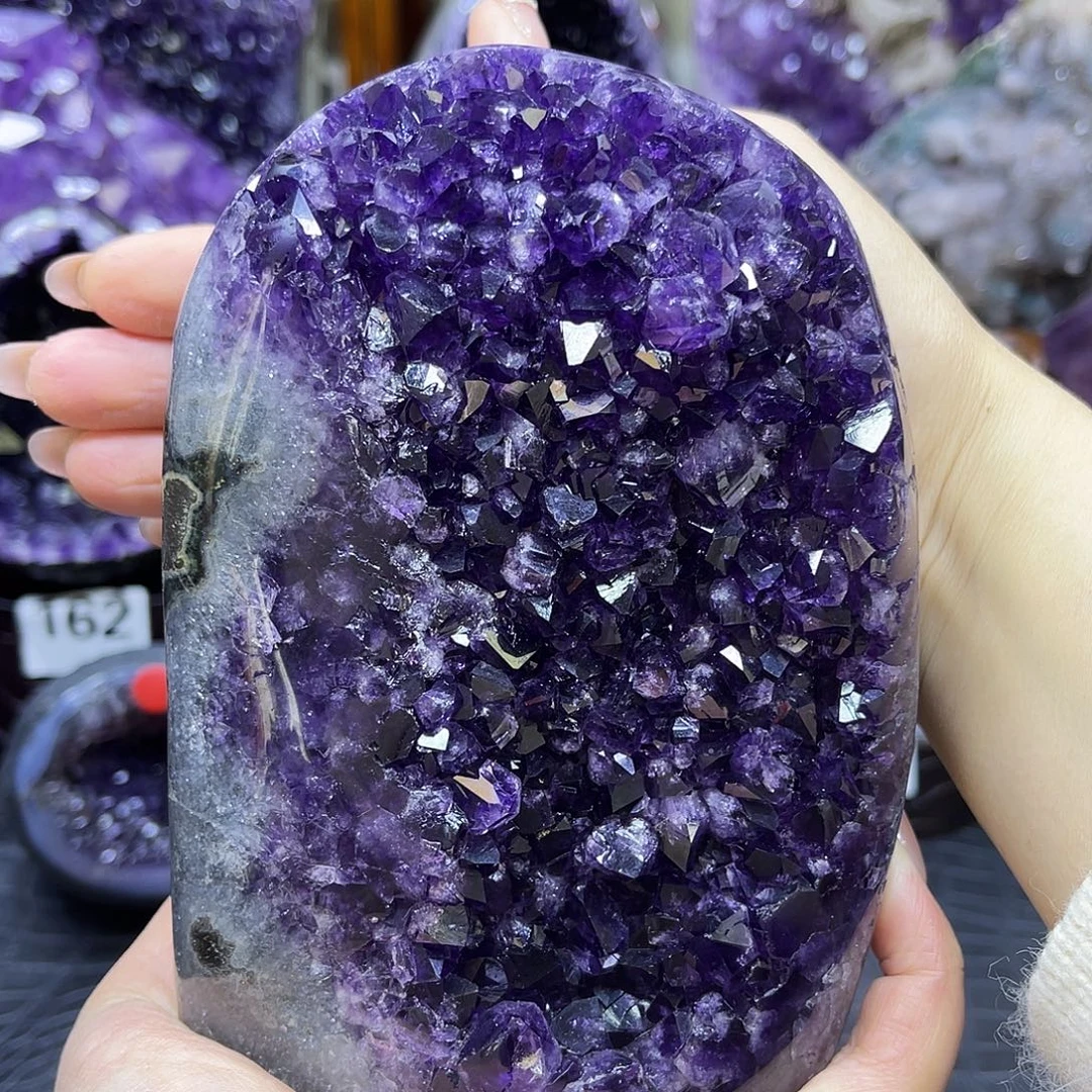 大型摆件（非配饰）紫晶未镶嵌