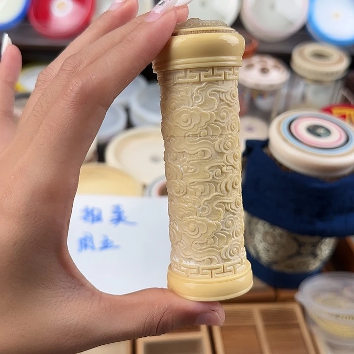 蟋蟀鸣虫虫具一个