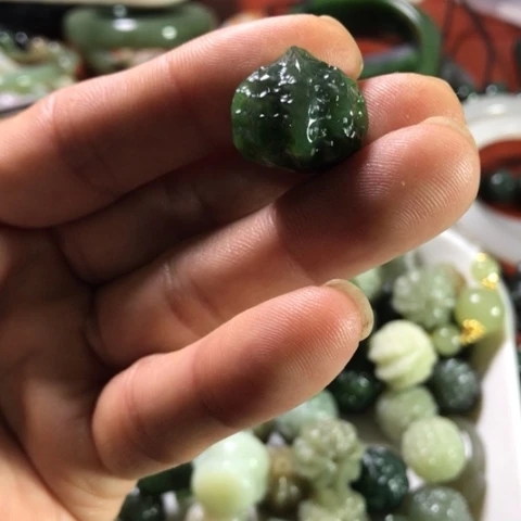 未镶嵌手链和田玉（糖玉）紫**忆