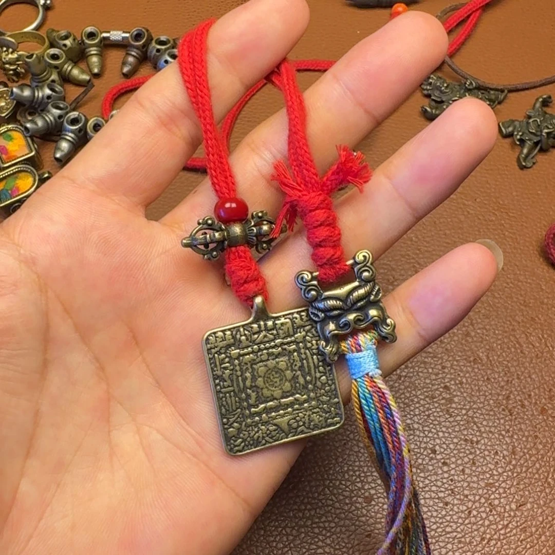 会****睛藏式风格九宫八卦牌