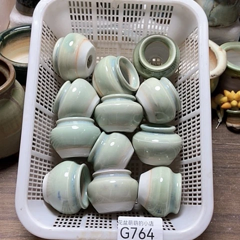 紫砂花盆764微瑕品口径3厘米左右的