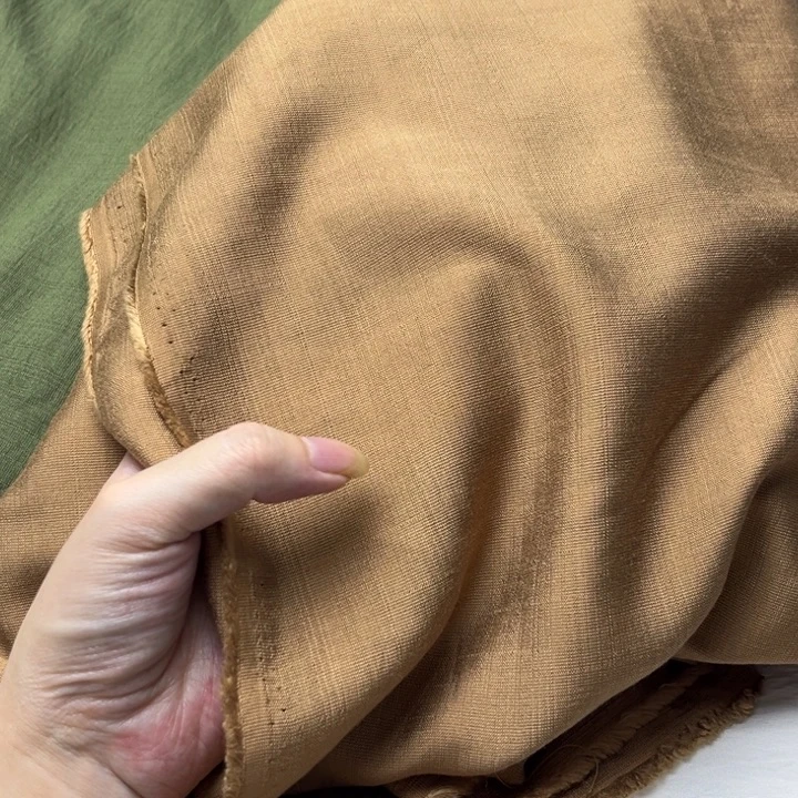 混纺棉卡其色2米。