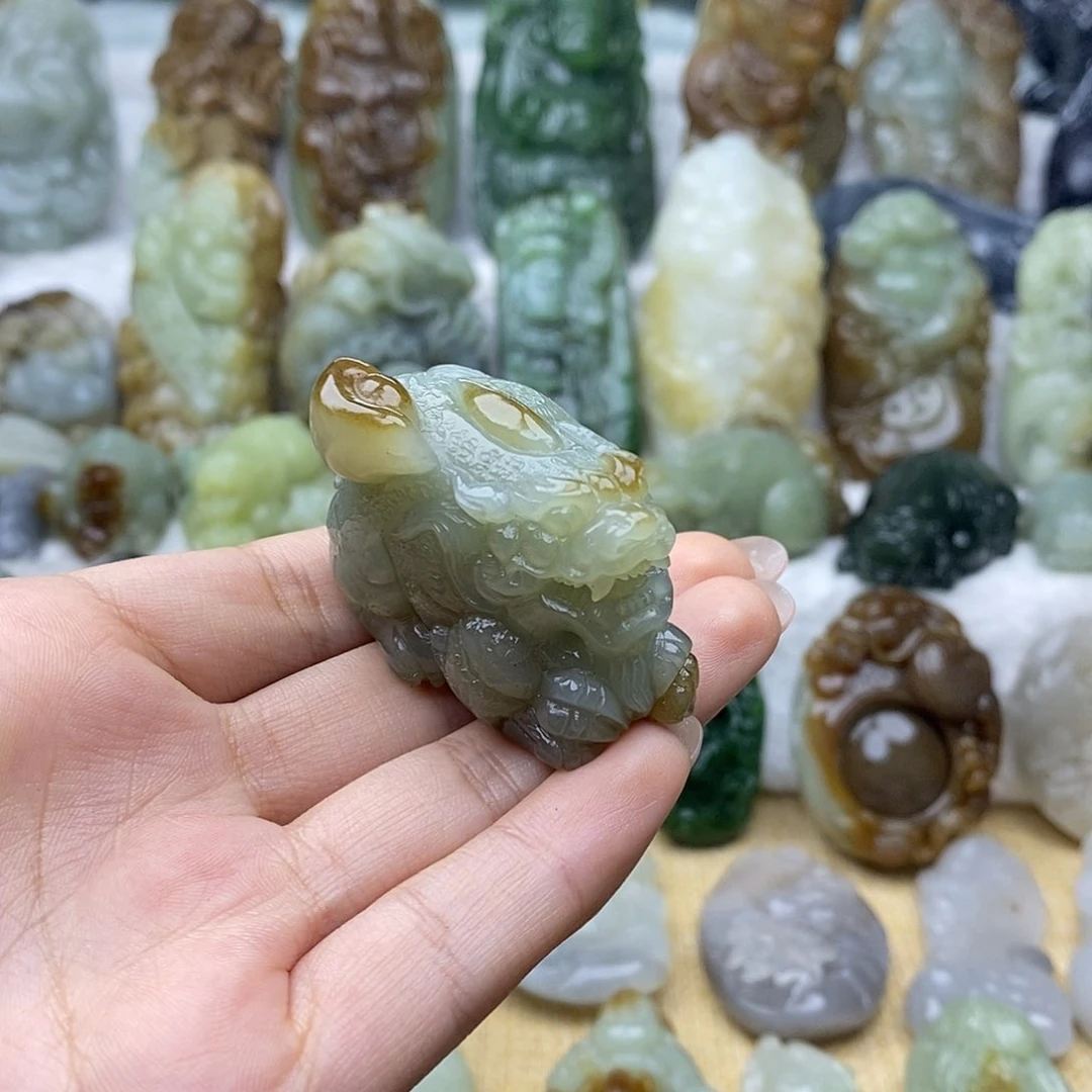 和田玉未镶嵌珠宝奇石