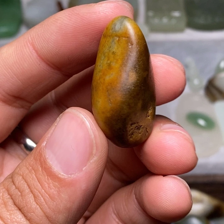 和田玉原石籽玉未镶嵌