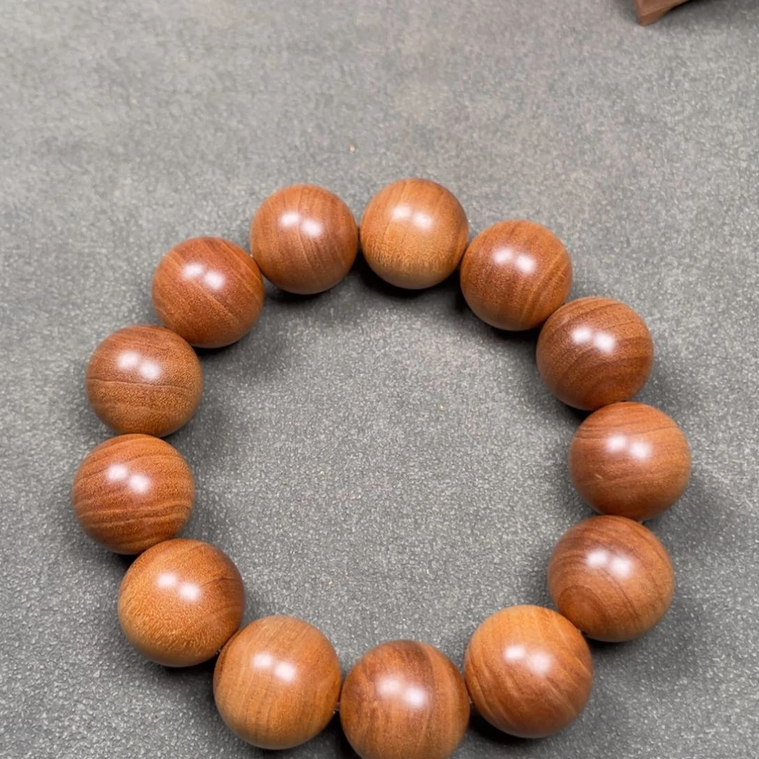 檀香木老山檀手串1.8*13横纹