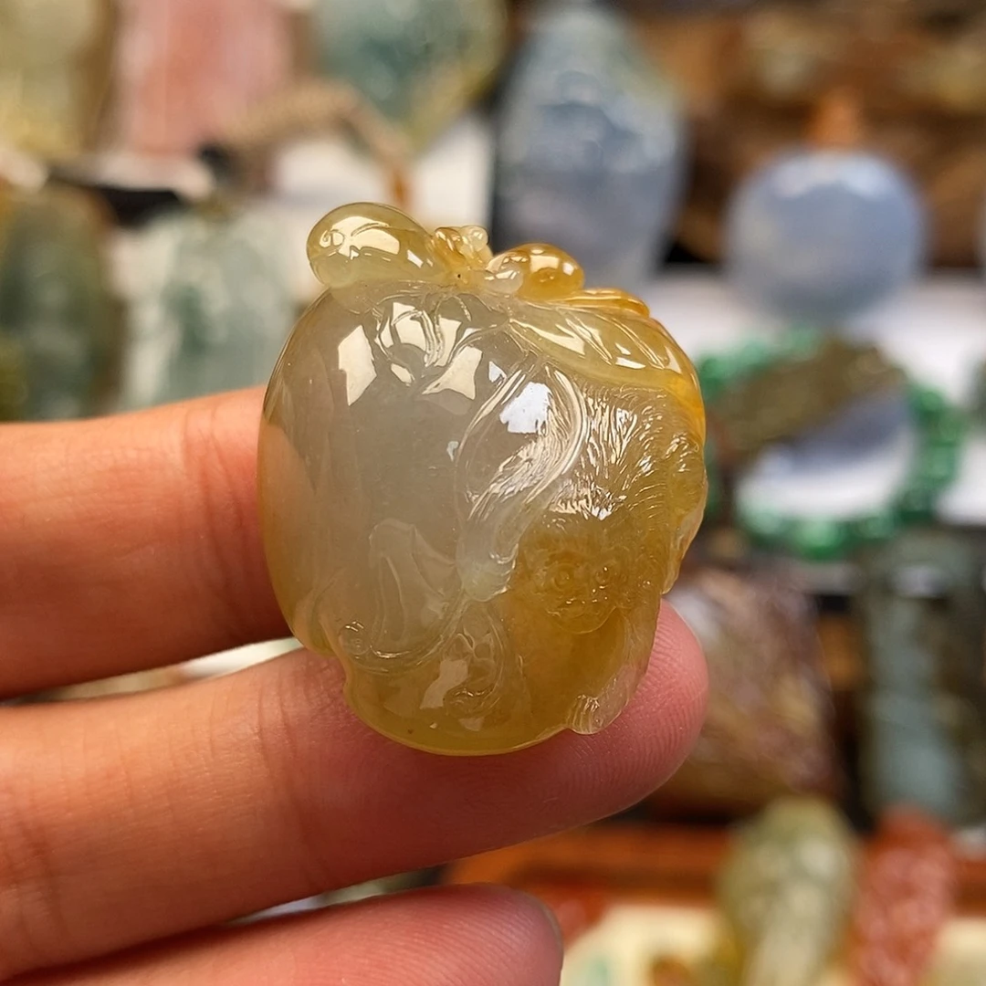 颈饰未镶嵌翡翠缅甸天然翡翠吊坠