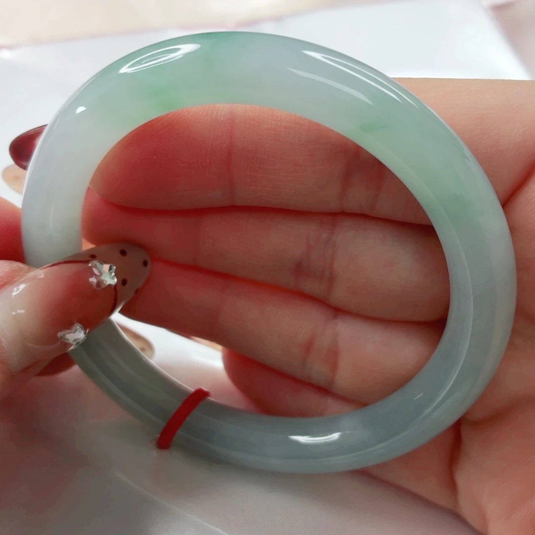 翡翠未镶嵌手镯53x368