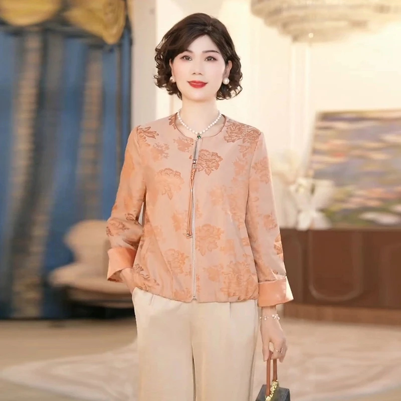 中年妈妈春装国风刺绣外套新款洋气新中式中老年女装时尚上衣