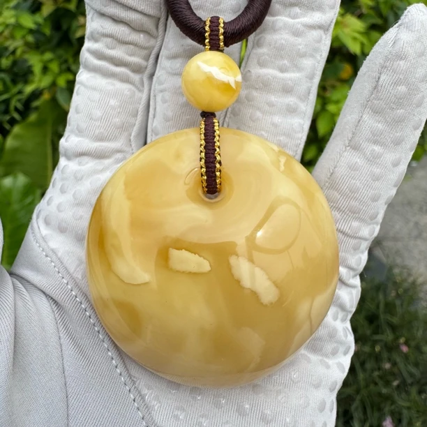 假一赔十，天然琥珀蜜蜡，蜜蜡吊坠，蜜蜡公主扣 编号13 多样性发