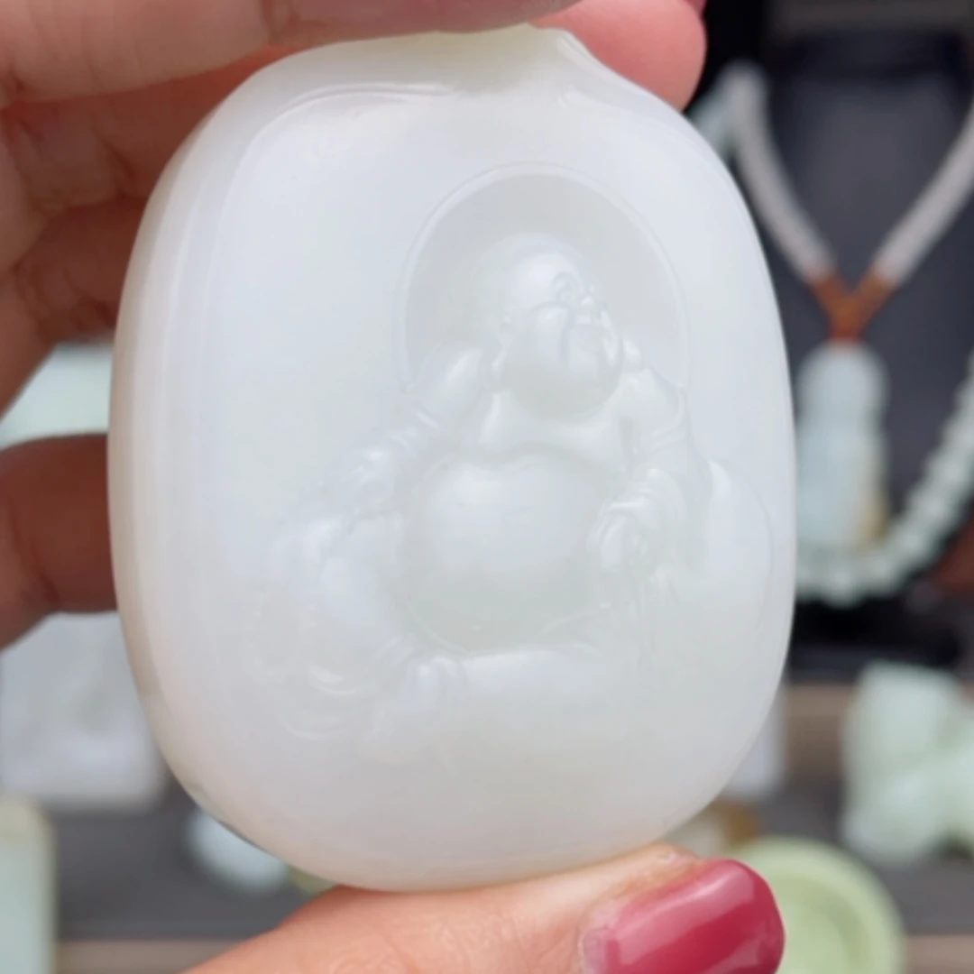 【闪购商品】颈饰未镶嵌和田玉