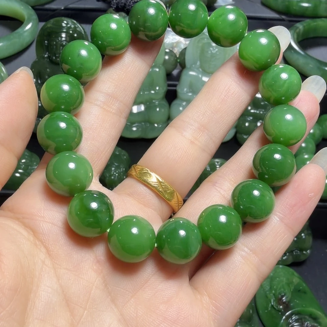 和田玉（碧玉）未镶嵌颈饰