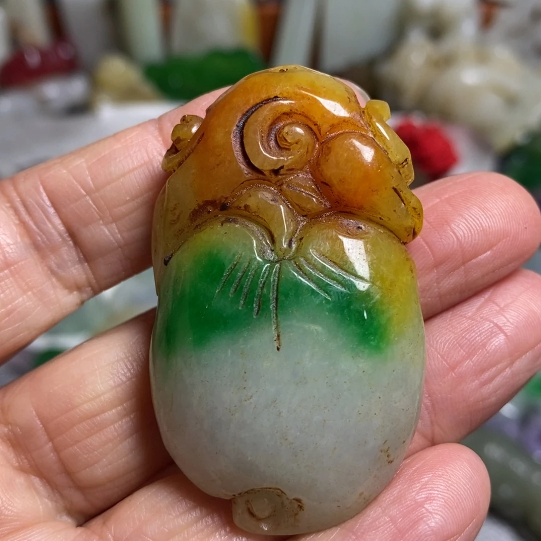 和田玉（糖玉）未镶嵌颈饰