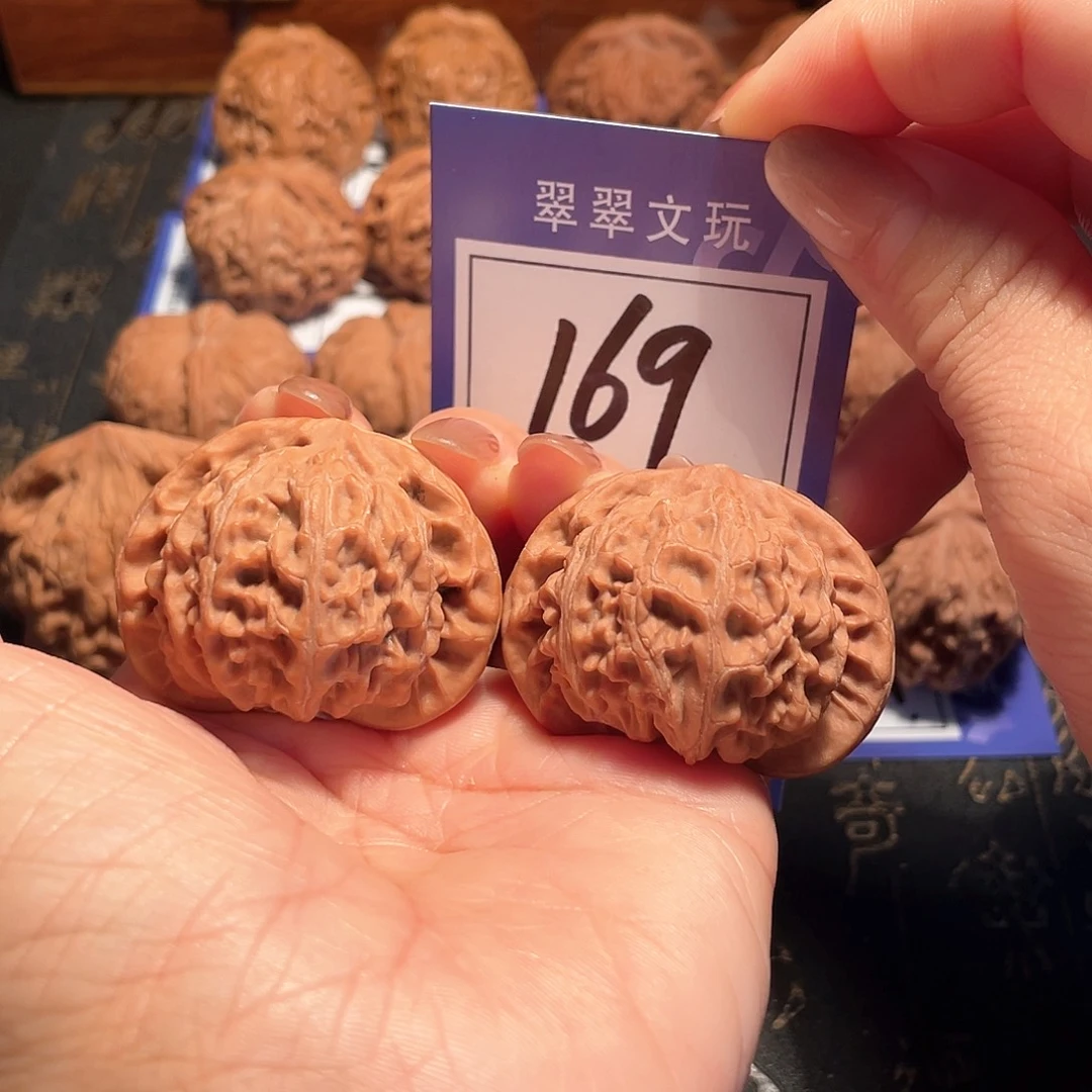 桃核把件169号全品宫灯4.3