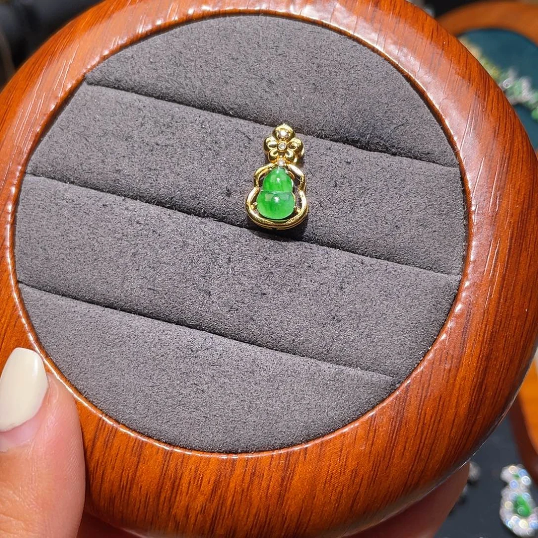 翡翠银S925镶嵌颈饰