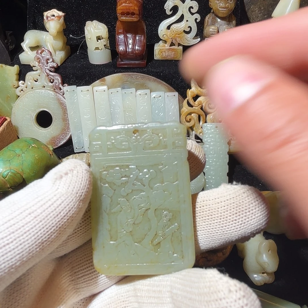 福***来和田玉（糖玉）未镶嵌颈饰