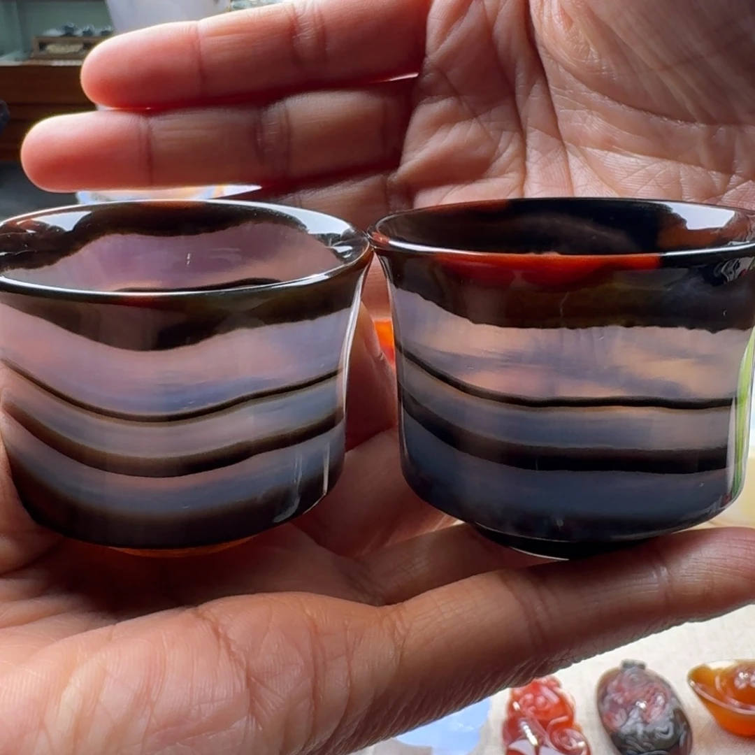 火***红玛瑙/玉髓未镶嵌玛瑙茶杯