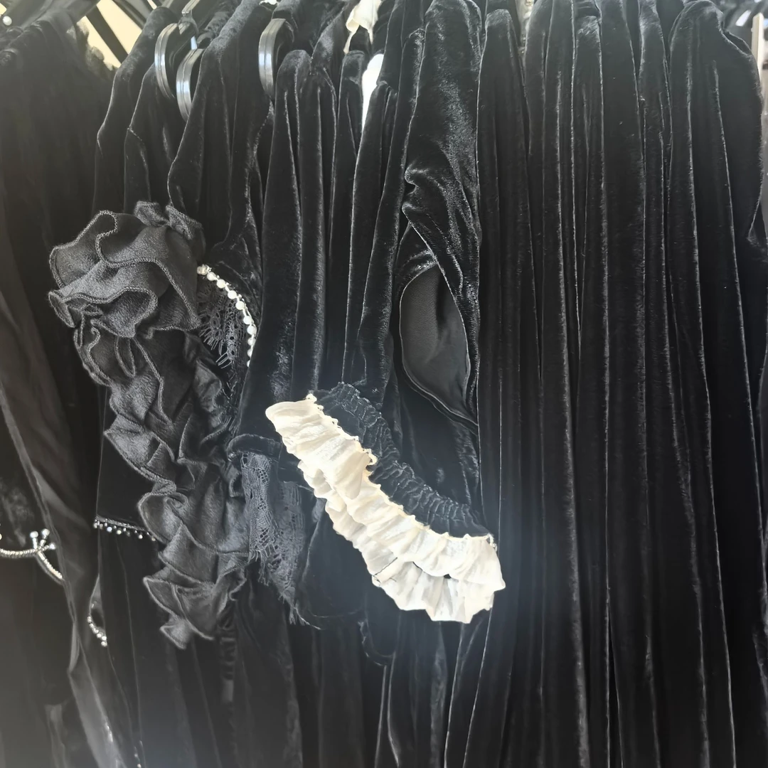 （1）孤品上衣链接  no退no换  非图片