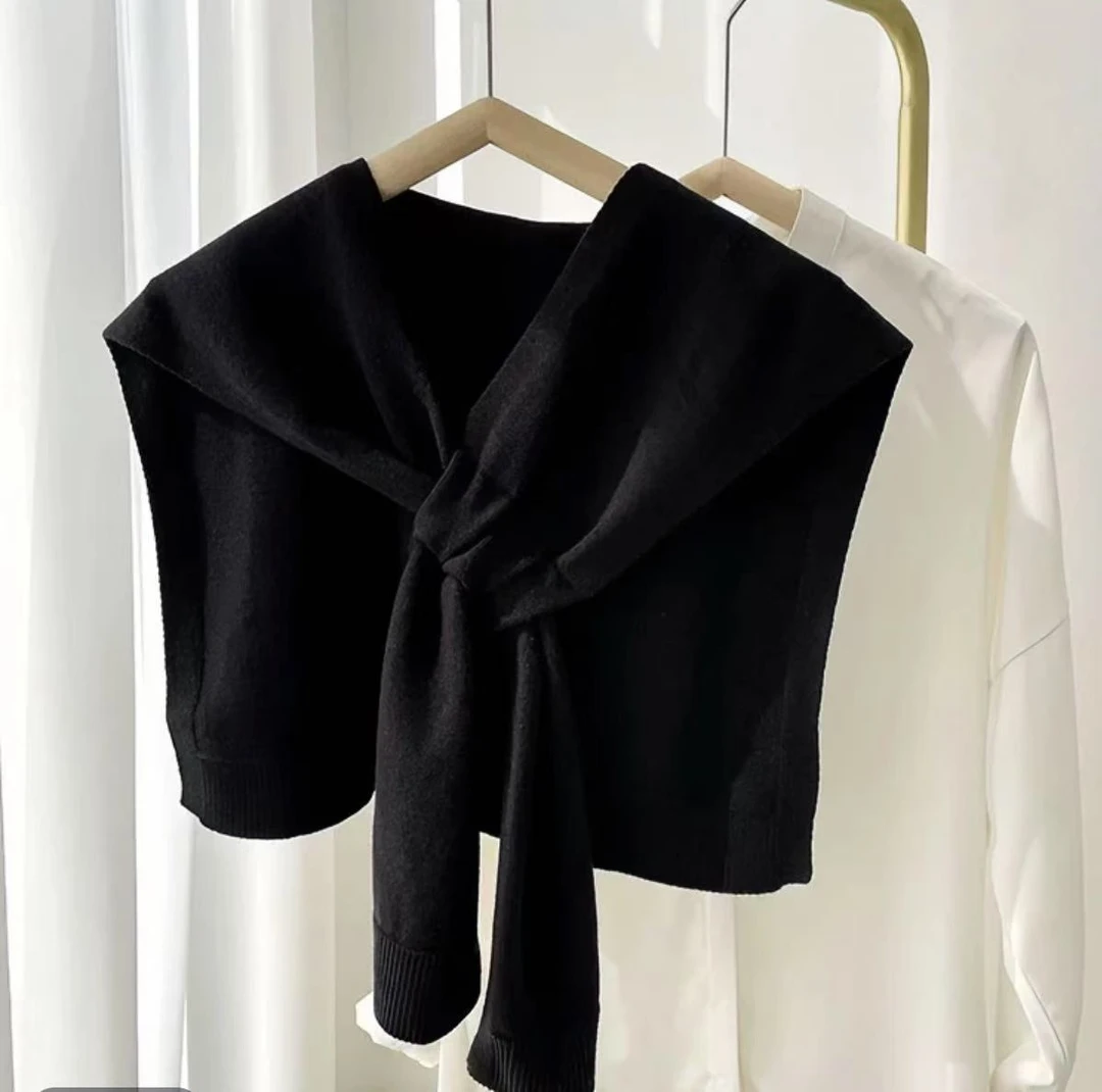 【珊珊家】百搭披肩  黑色