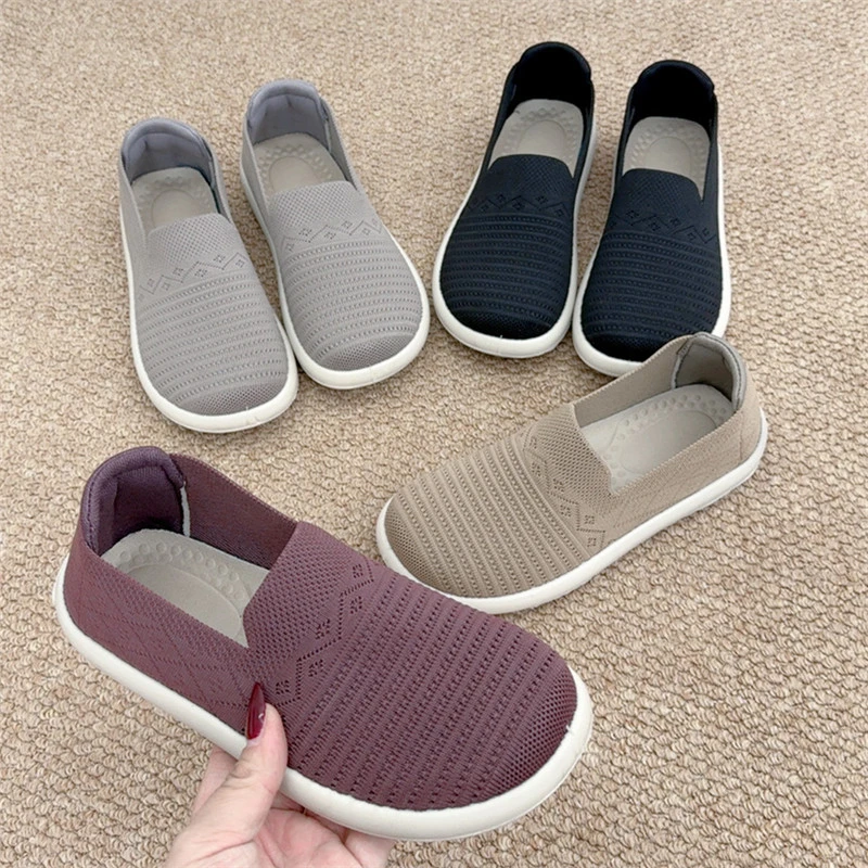 老北京布鞋春季2025年新款休闲一脚蹬老人鞋软底防滑轻便妈妈鞋