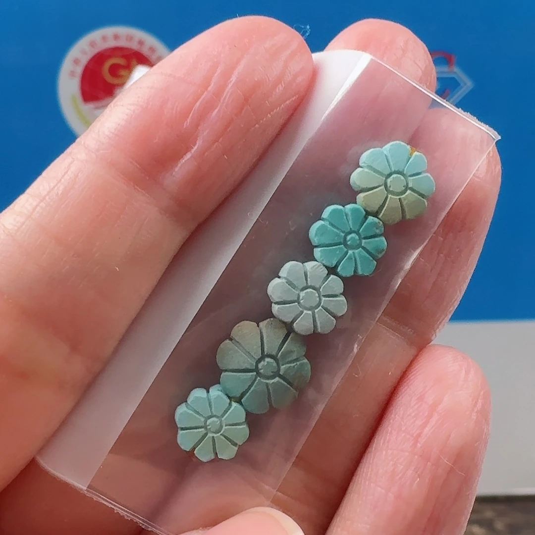 绿松石珠宝奇石未镶嵌