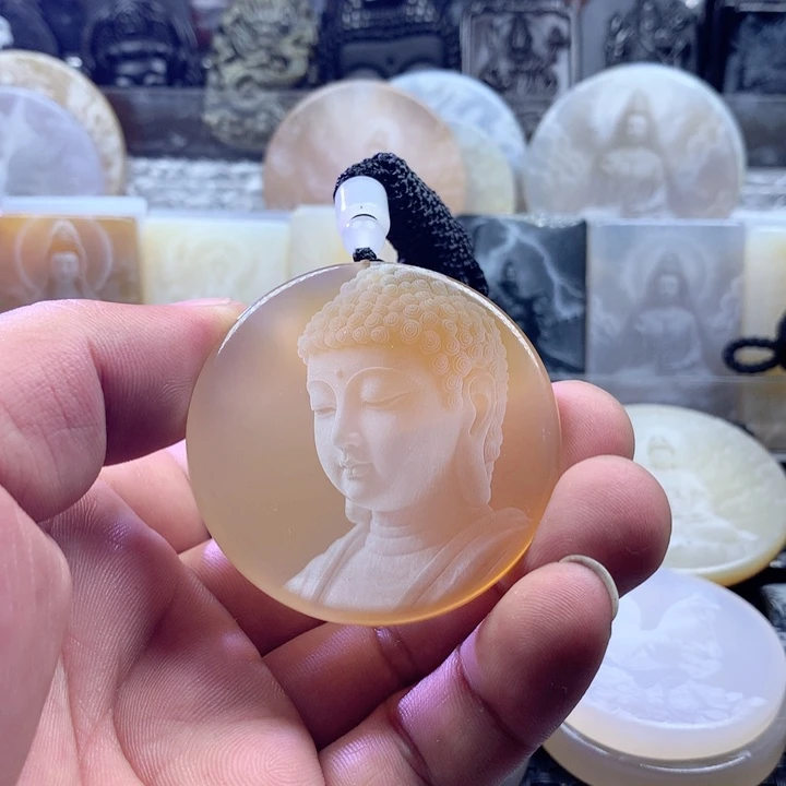 未镶嵌颈饰玛瑙/玉髓《****》