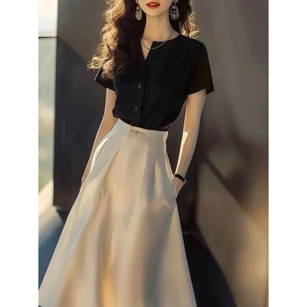 今年流行漂亮高级感气质女神范御姐轻熟风上衣+半身裙子两件套装