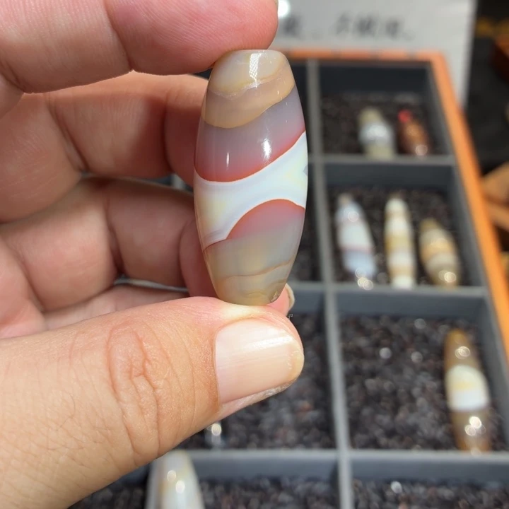 星***痕玛瑙/玉髓散珠077