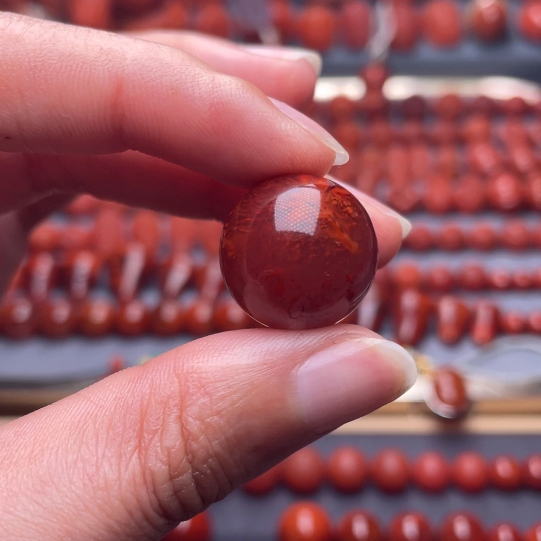 南红玛瑙未镶嵌其他W17.8瓦西牛血妖火焰圆珠