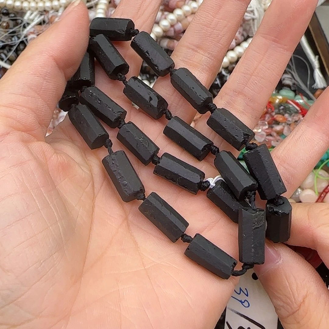合金玛瑙/玉髓珠宝半成品黑碧玺原石7mm一条