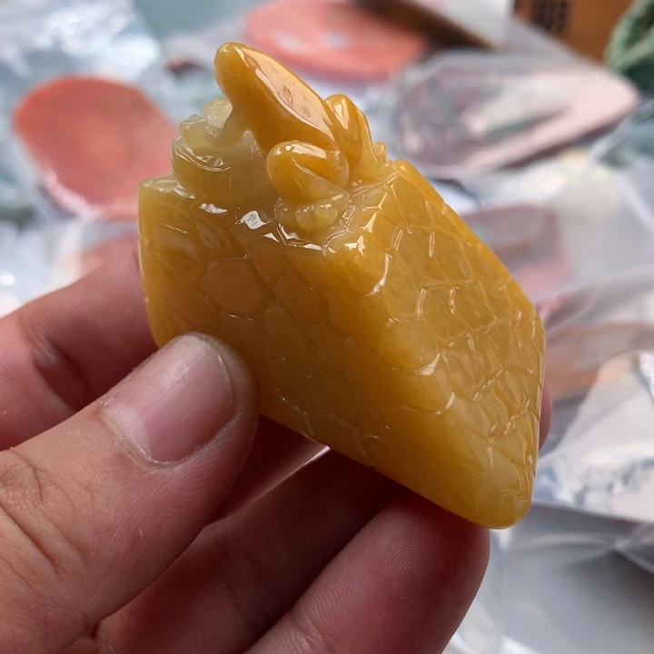 翡翠未镶嵌颈饰保真天然a货翡翠