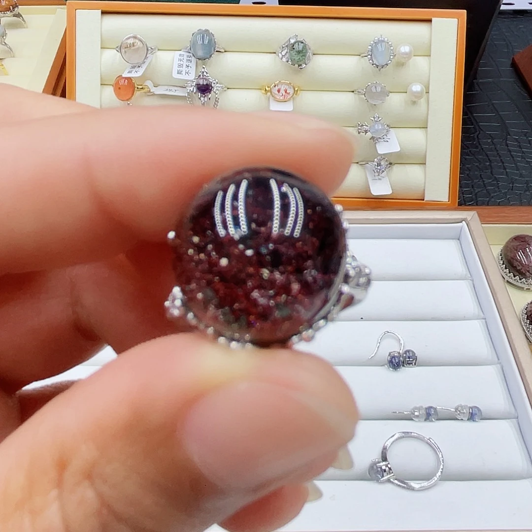 水晶戒指银S925镶嵌凌*?