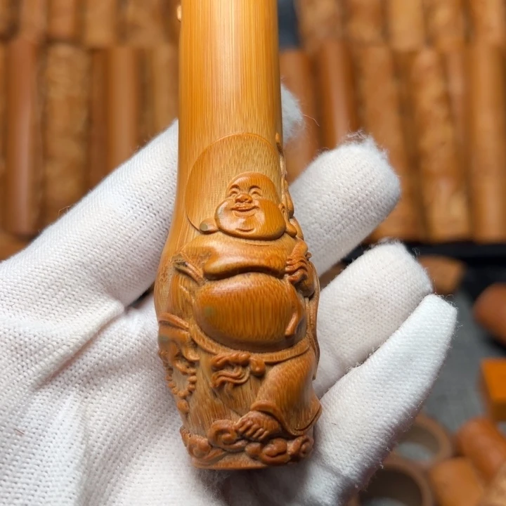 多***控实心竹雕刻手把件
