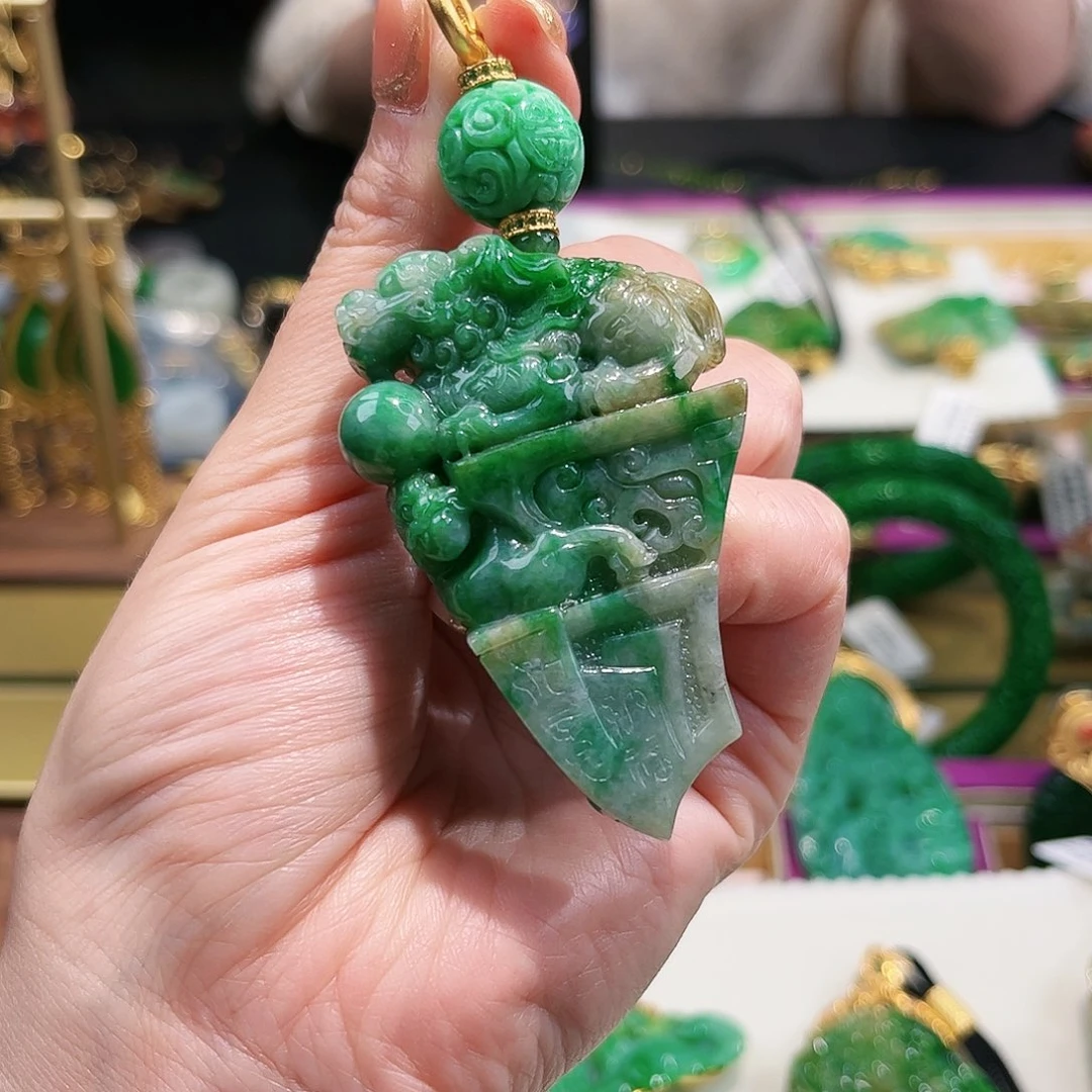 【闪购商品】翡翠未镶嵌吊坠(不含链)福利