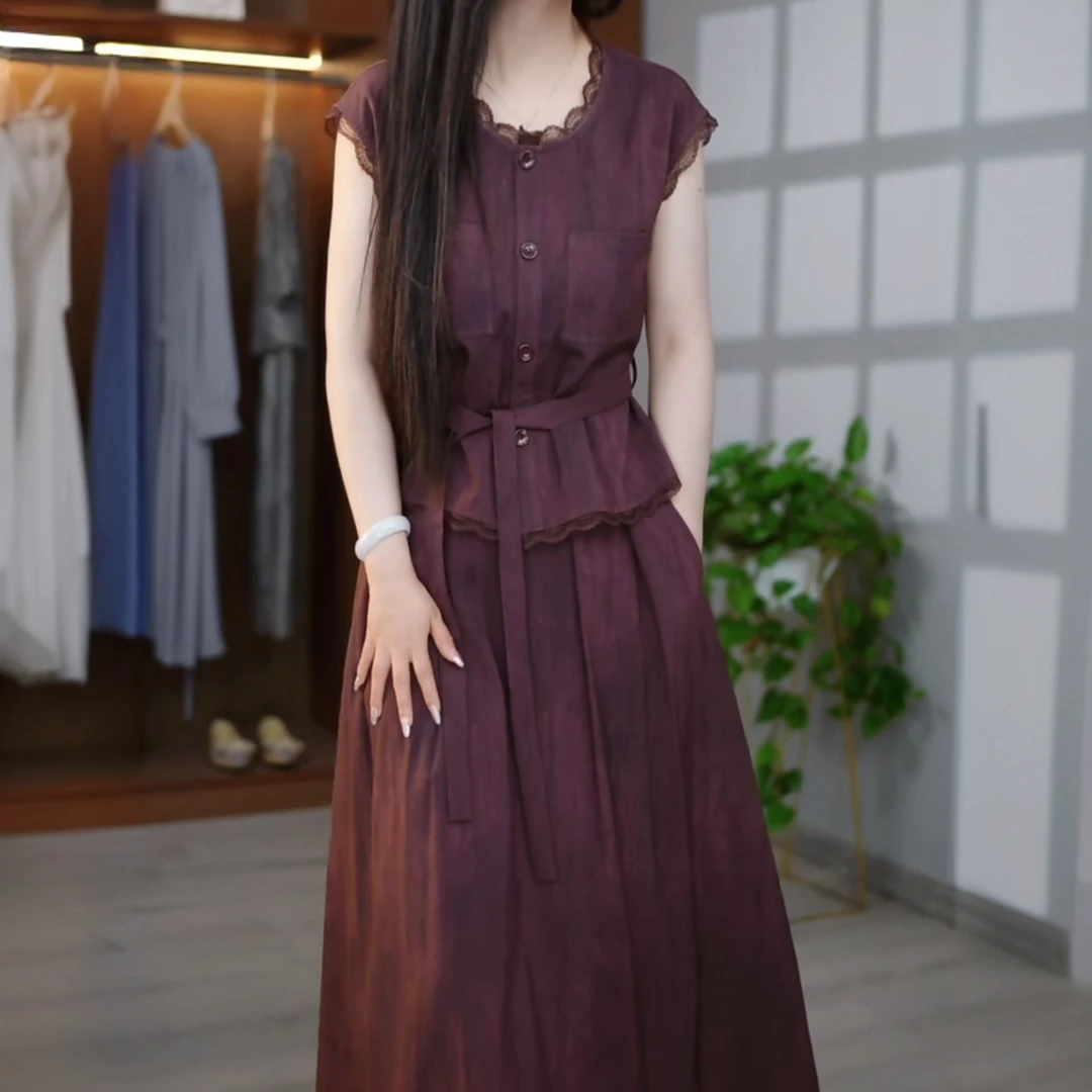 高级感蕾丝拼接无袖上衣爆款套装裙女夏2025新款气质半身裙两件套