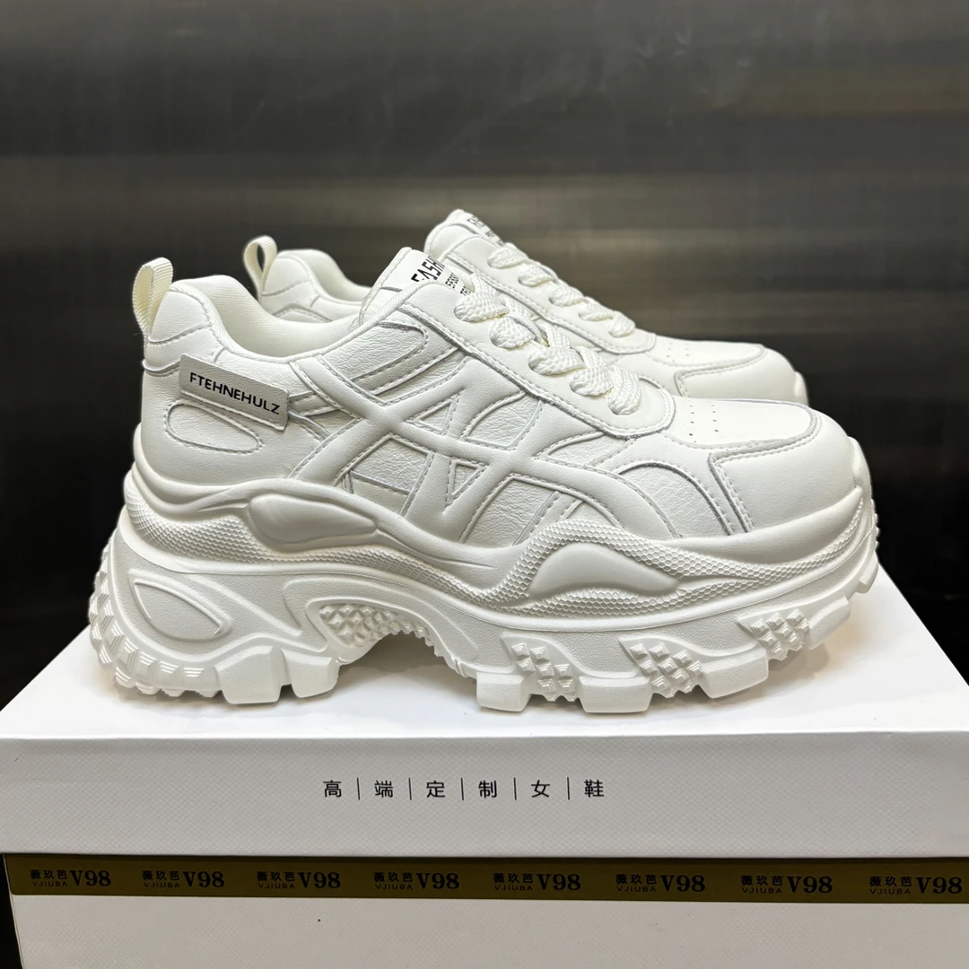 春季新款厚底真皮老爹鞋女增高显瘦百搭显脚小韩版运动休闲小白鞋