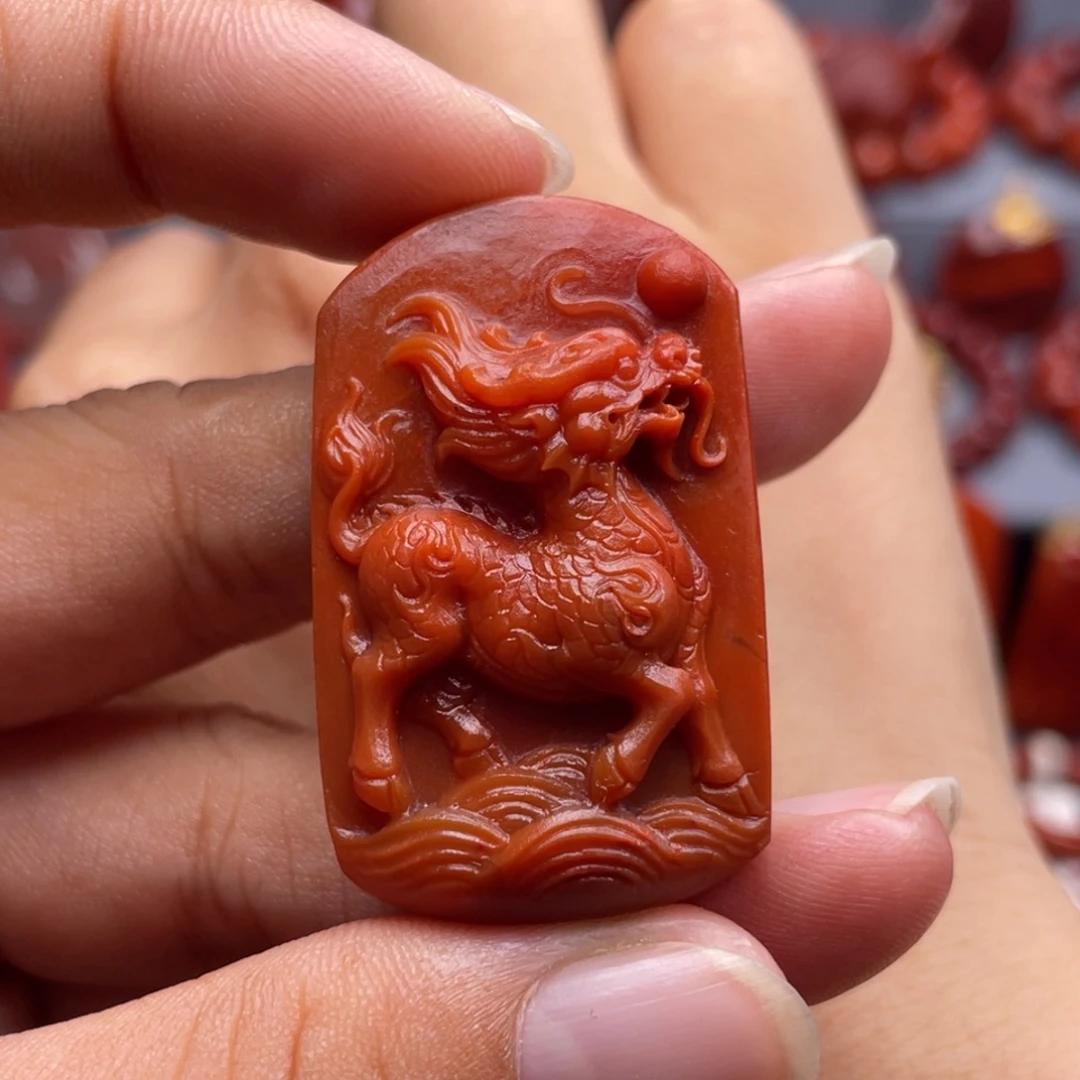未镶嵌南红玛瑙珠宝奇石麒麟吊坠