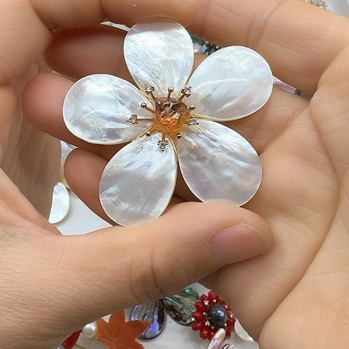 淡水珍珠胸饰银S925镶嵌
