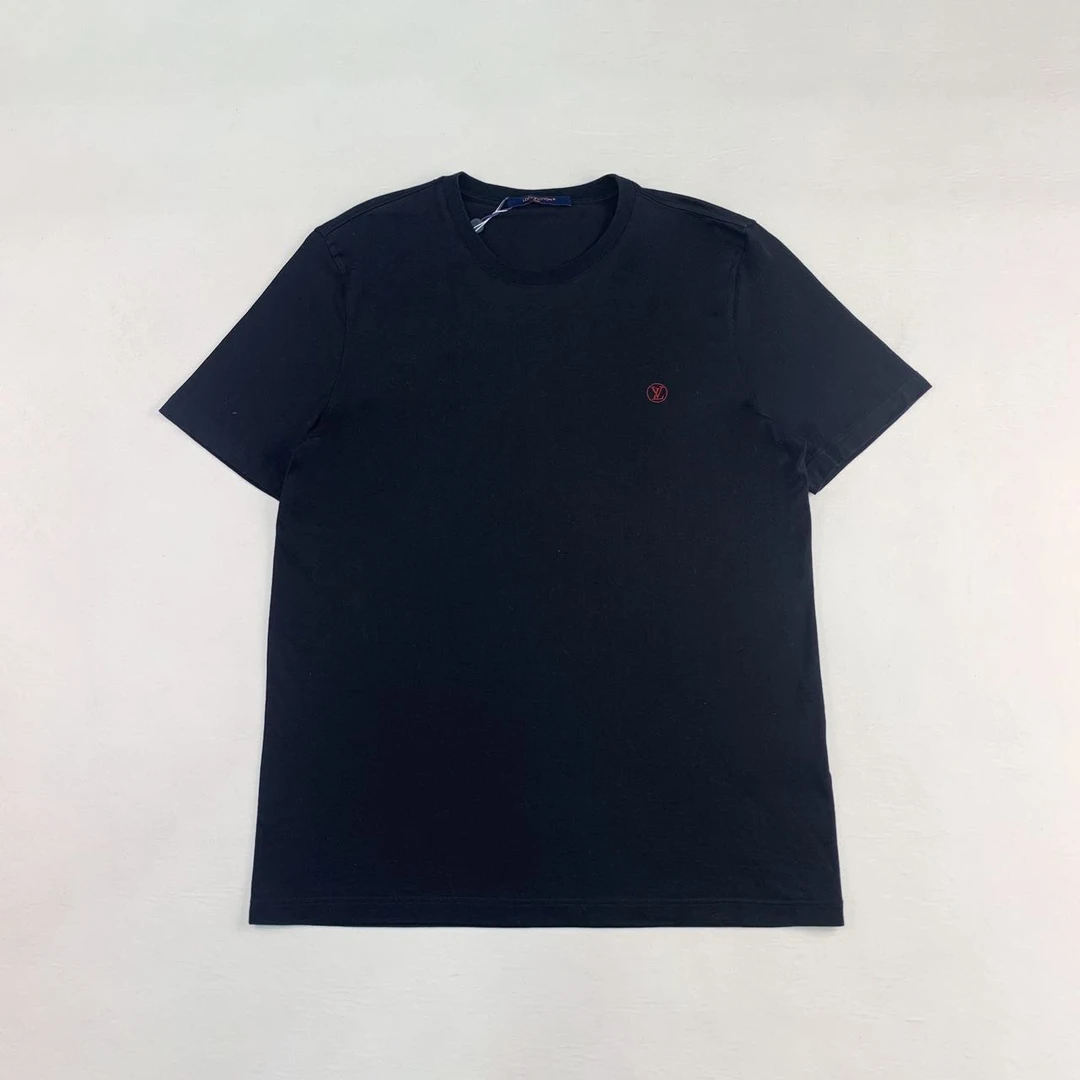 全新未使用 LouisVuitton/路易威登 纯色logo短袖xl码编码xb3869