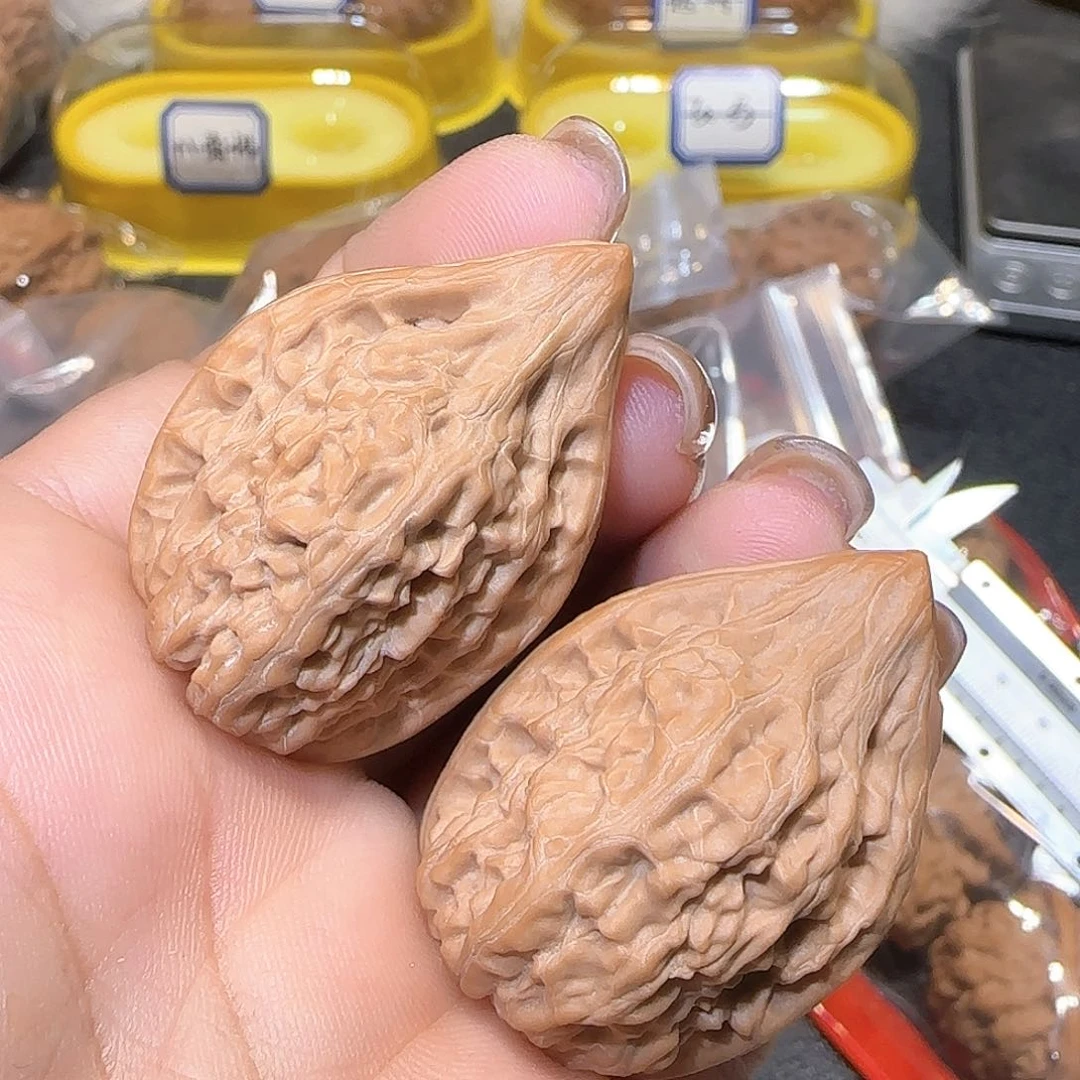 文玩核桃吊坠全**舅鸭嘴