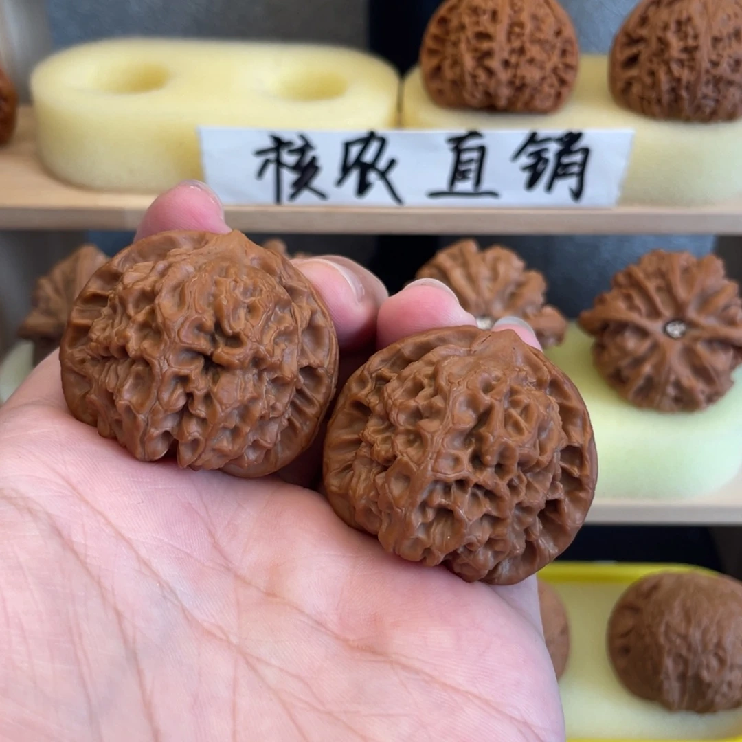 ****天吊坠文玩核桃全品40➕