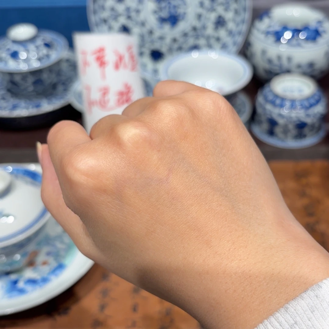 瓷片轮**了景德镇纯手工手绘