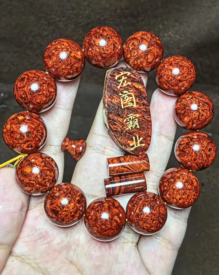 正宗印度小叶紫檀老料爆满瘿子瘤疤1.8手串！紫檀届的稀缺必玩精品