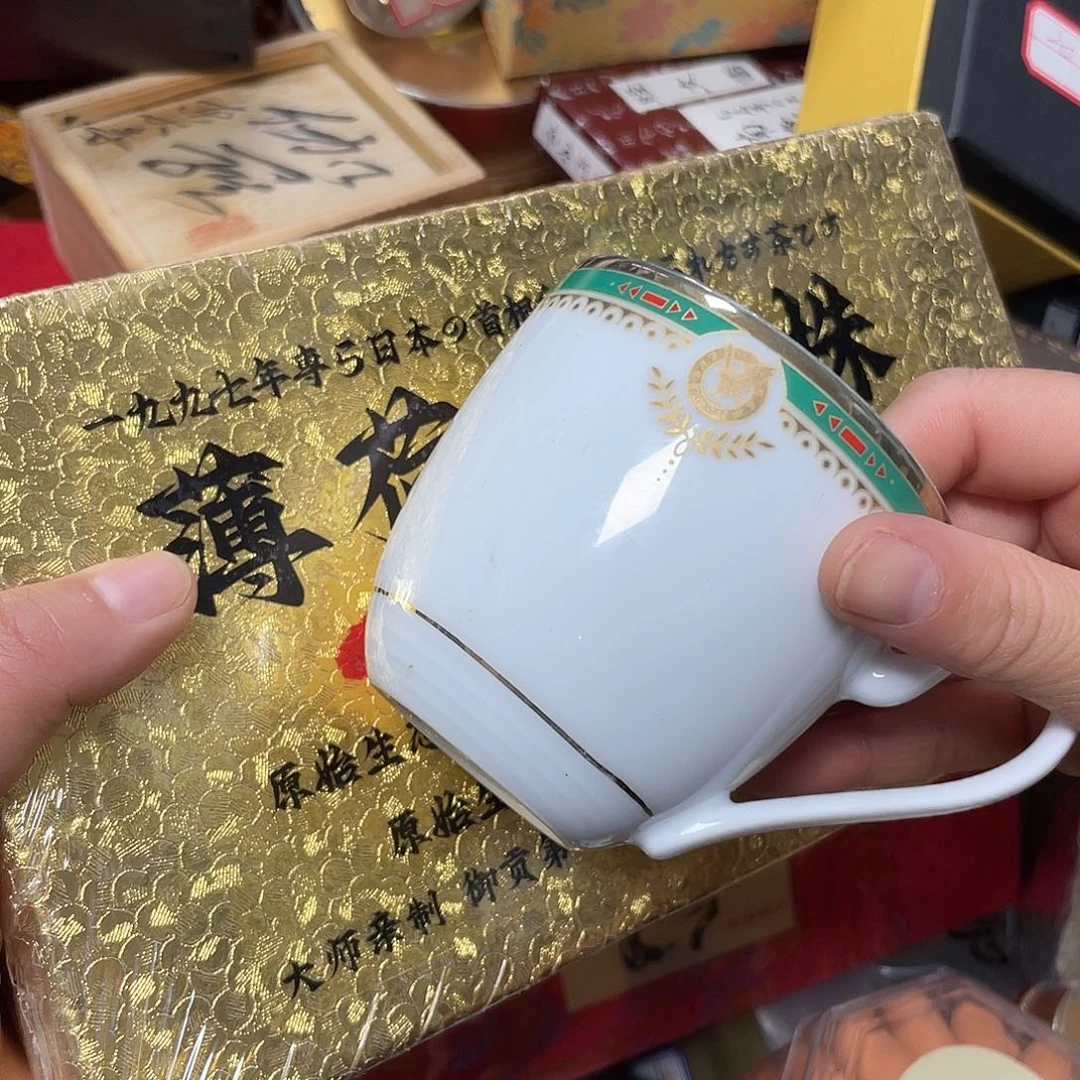 紫砂小。。。。。。。。。。。。