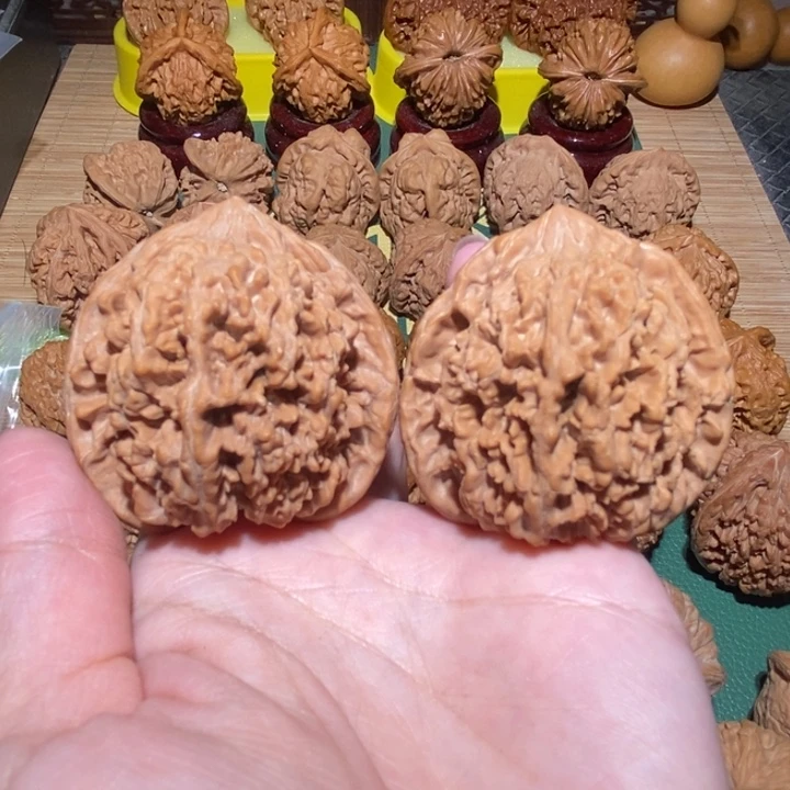 吊坠文玩核桃同*满天星