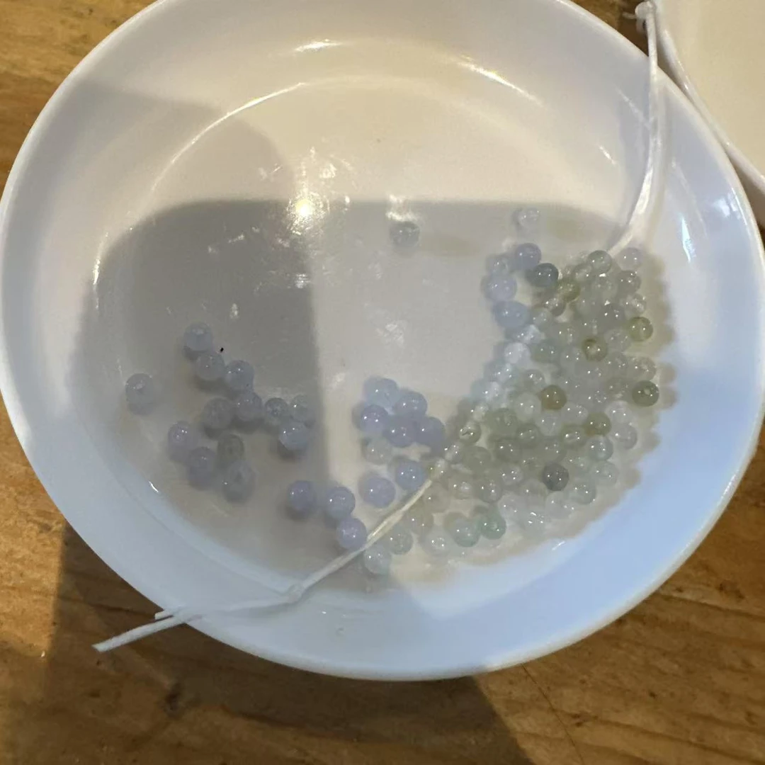 缅a天然翡翠小米珠