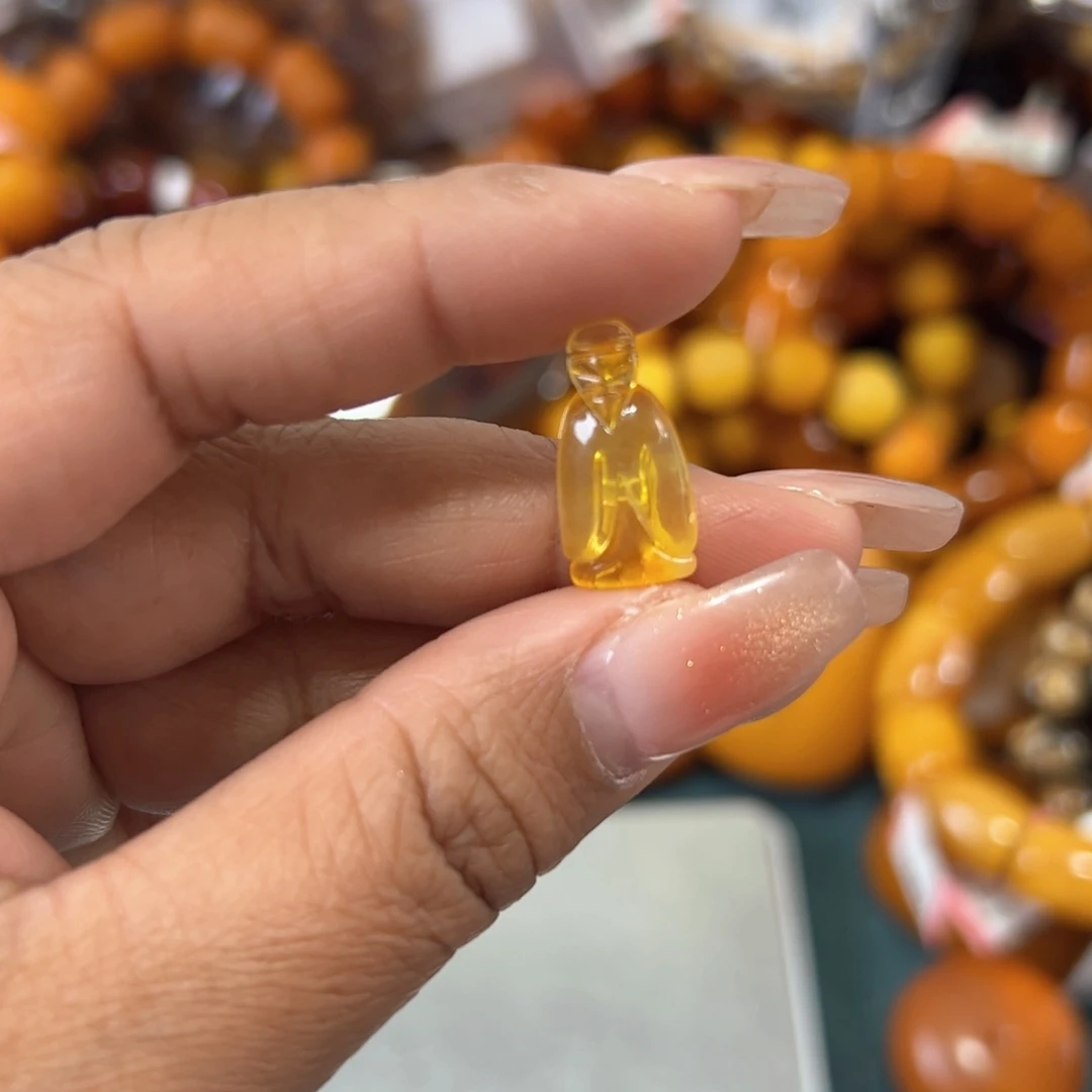 琥珀珠宝奇石未镶嵌570
